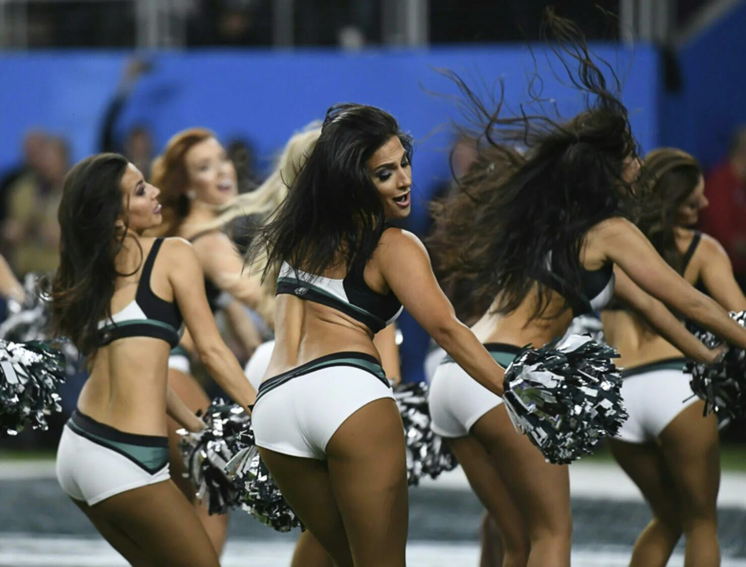 Нижний девчонки фото NFL Cheerleaders iHeart