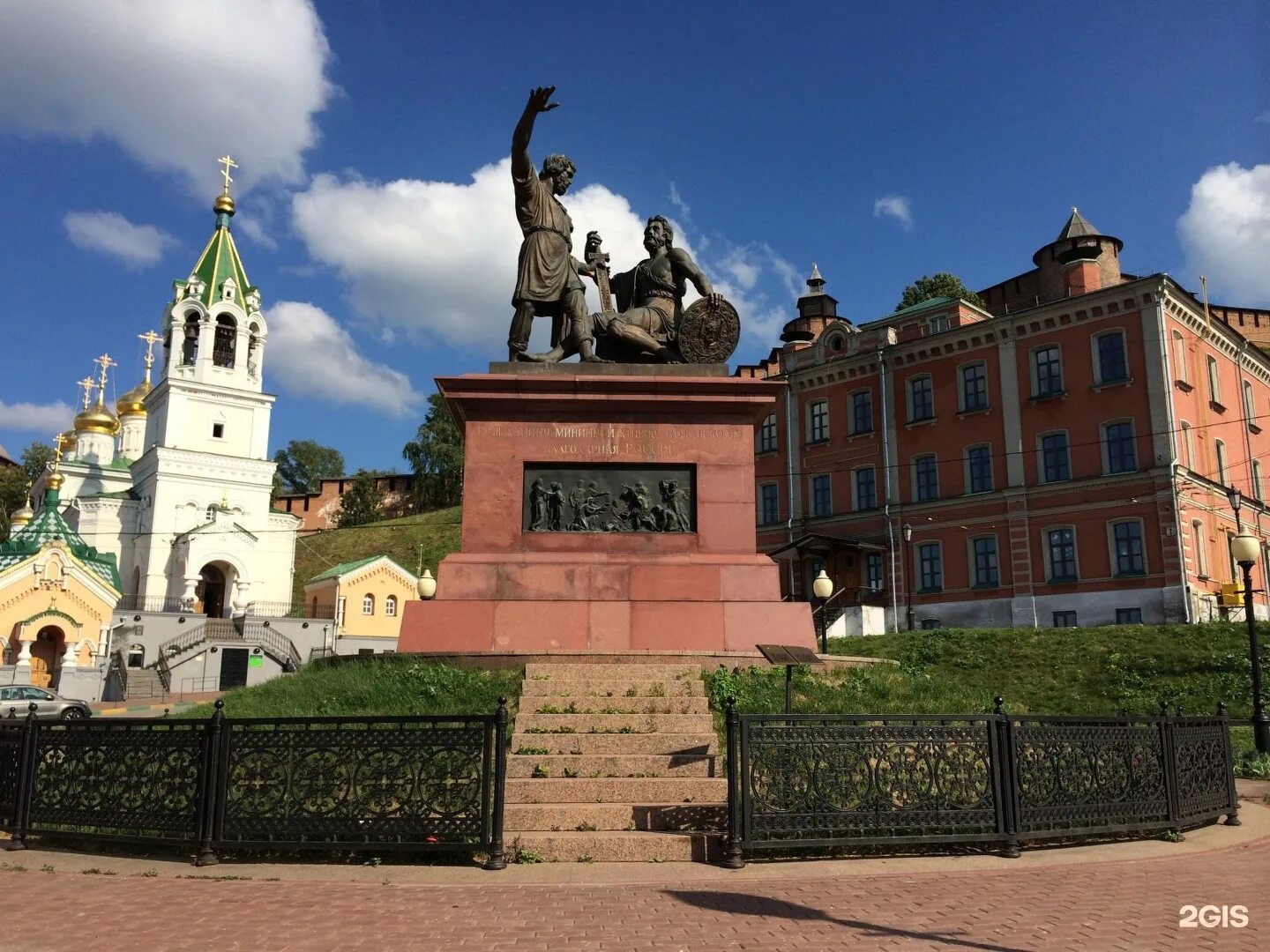 Нижний достопримечательности фото с описанием Площадь минина и пожарского - Фото