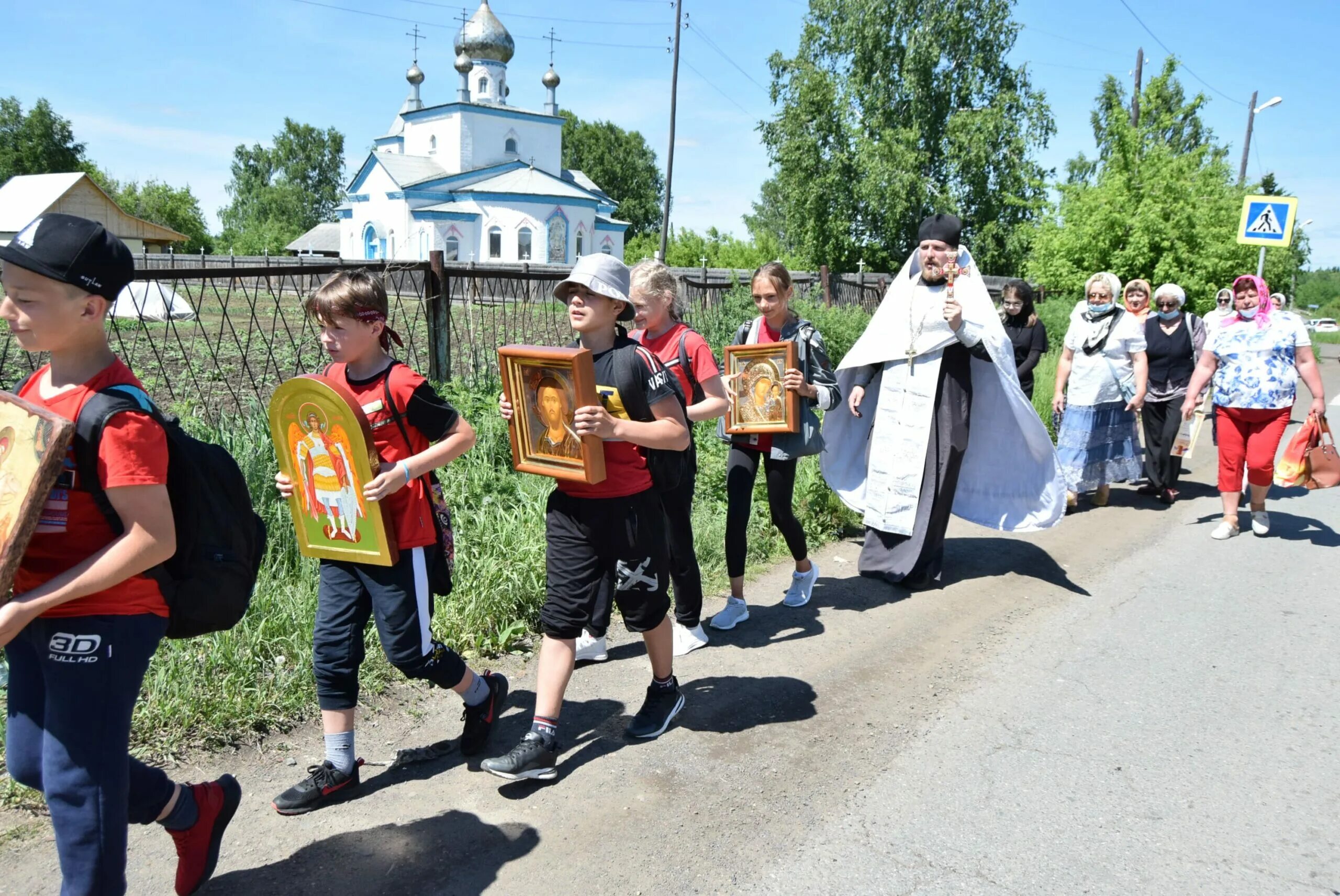 Нижний ингаш фото Митинг в День памяти и скорби в посёлке Нижний Ингаш - Канская Епархия
