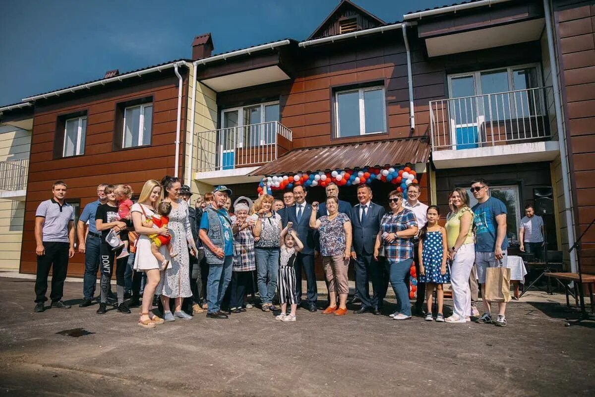 Нижний куранах фото Глава Якутии вручил 16 семьям поселка Верхний Куранах ключи от новых квартир - М