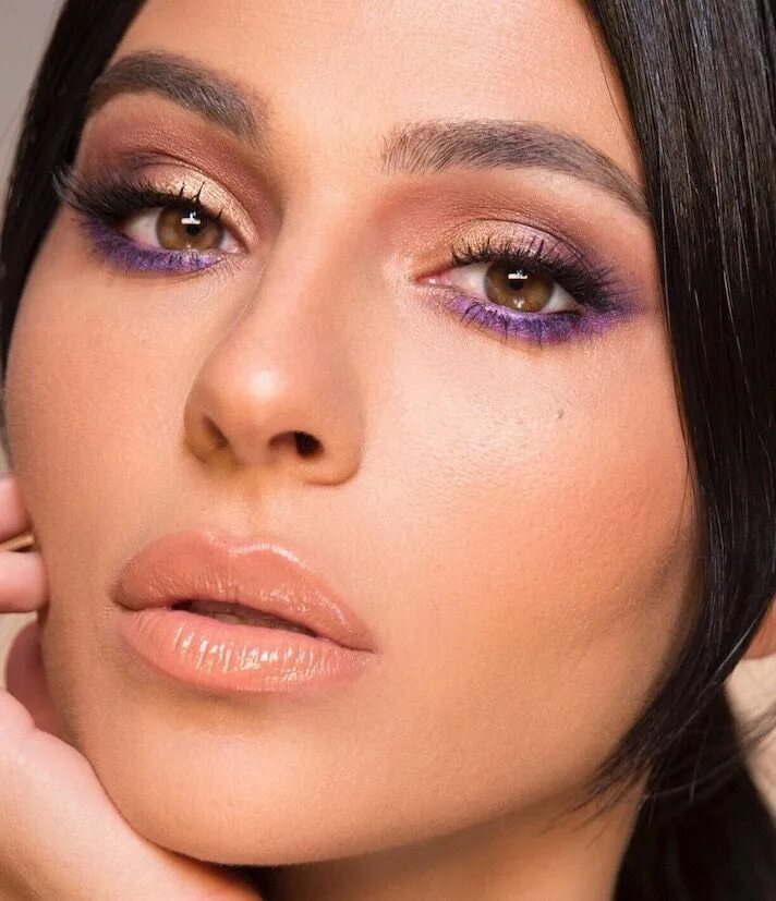 Нижний макияж Purple eye makeup tutorial using a subtle accent of color with neutral eyeshadow