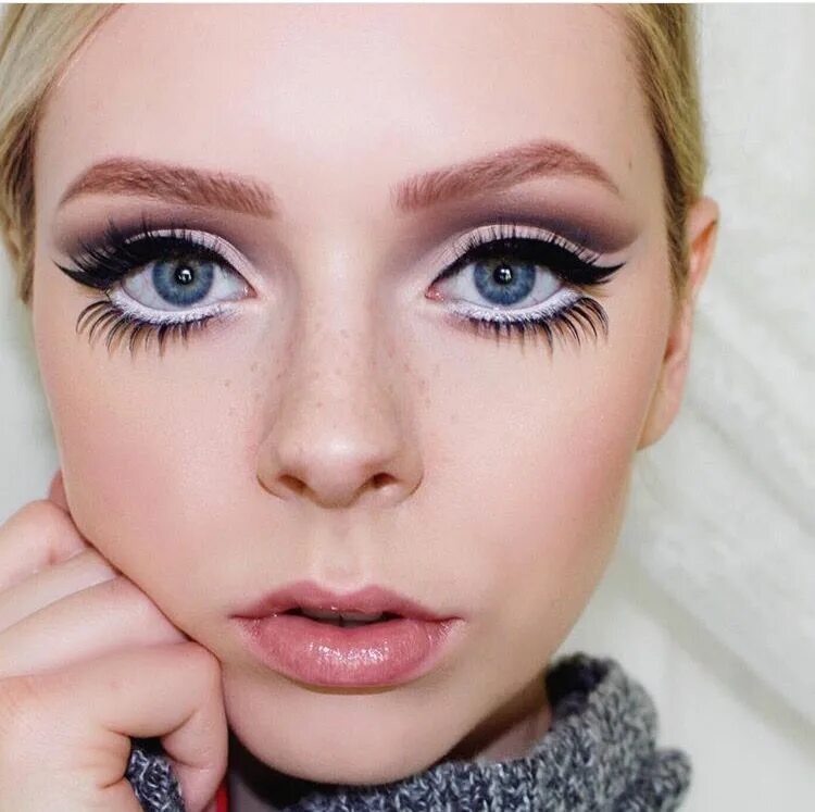 Нижний макияж @cosmobyhaley Retro makeup, 70s makeup, Vintage makeup