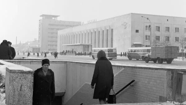 Нижний новгород 90 е фото Нижегородские предприниматели голодают, требуя продлить договор аренды - РИА Нов