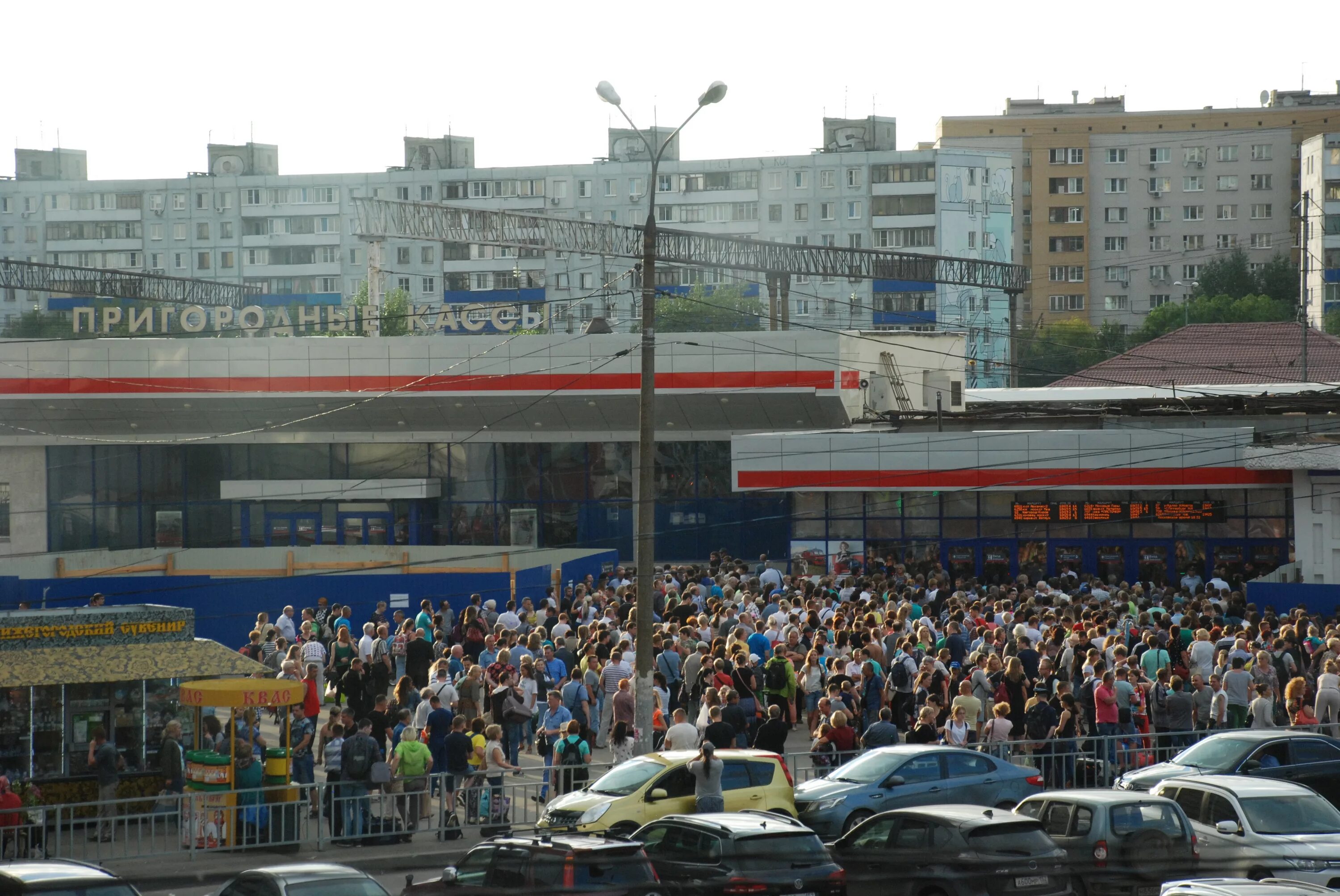 Нижний новгород 90 е фото На вокзале в Нижнем Новгороде искали бомбу (ФОТО) Регионы Селдон Новости