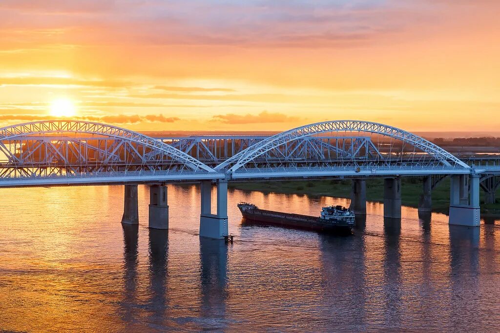Нижний новгород фото мостов Sunset of the Cold June Borsky Bridge over the Volga River. Flickr