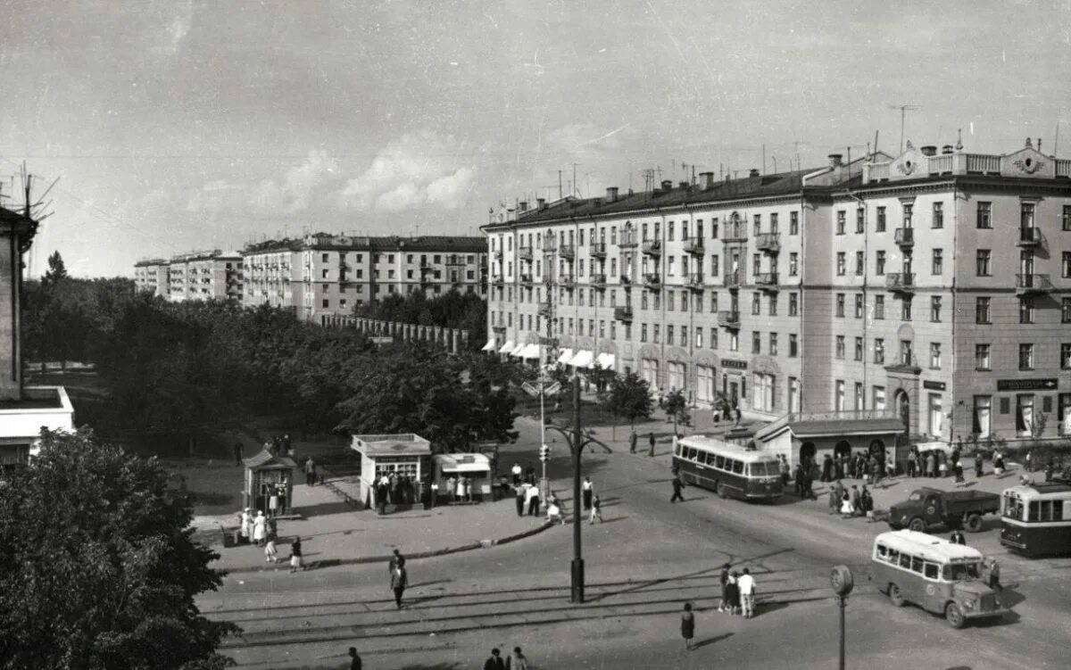 Нижний новгород фото ссср 90 лет исполнилось трамвайному движению на Автозаводе в Нижнем Новгороде 1 апрел