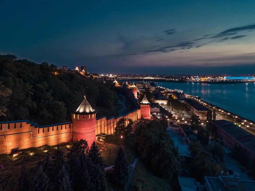 Нижний новгород красивые фото Стоит ли останавливаться на главной улице города, если едешь в Нижний впервые? S