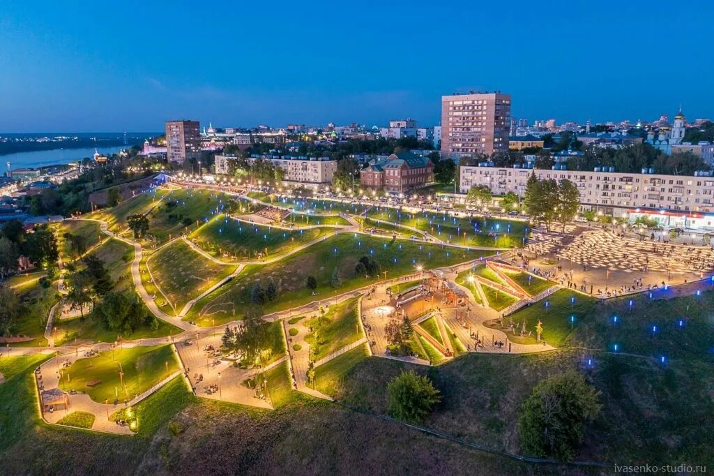 Нижний новгород набережная фото Пятничная подборка: прогулка по Нижнему Новгороду - читайте на Platforma Media