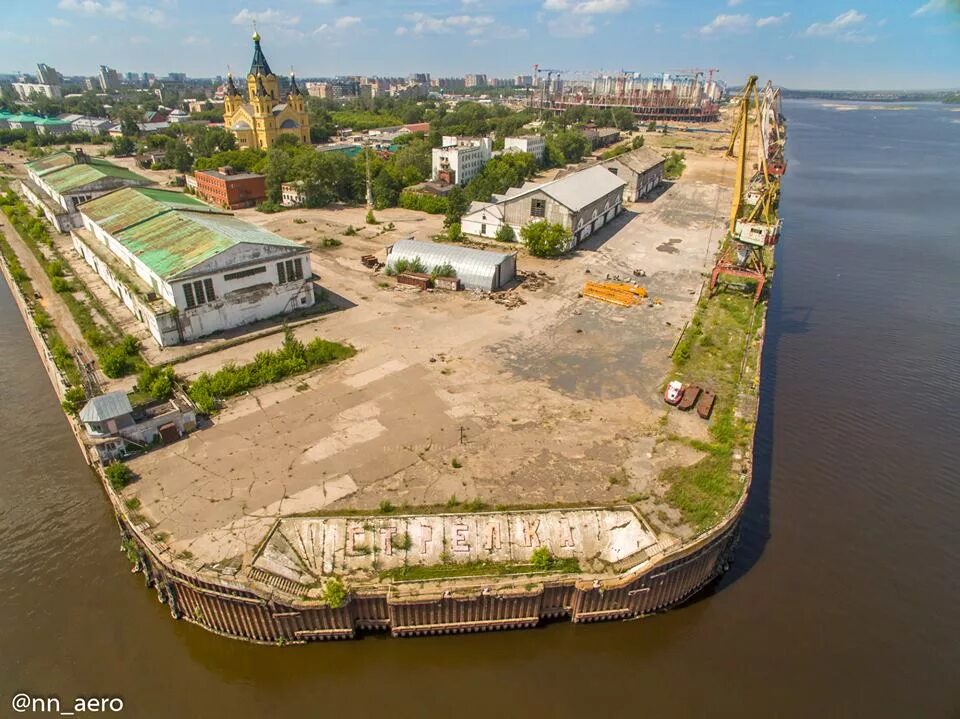 Нижний новгород стрелок фото Пока в Нижнем Новгороде туристов ожидают сплошные разочарования