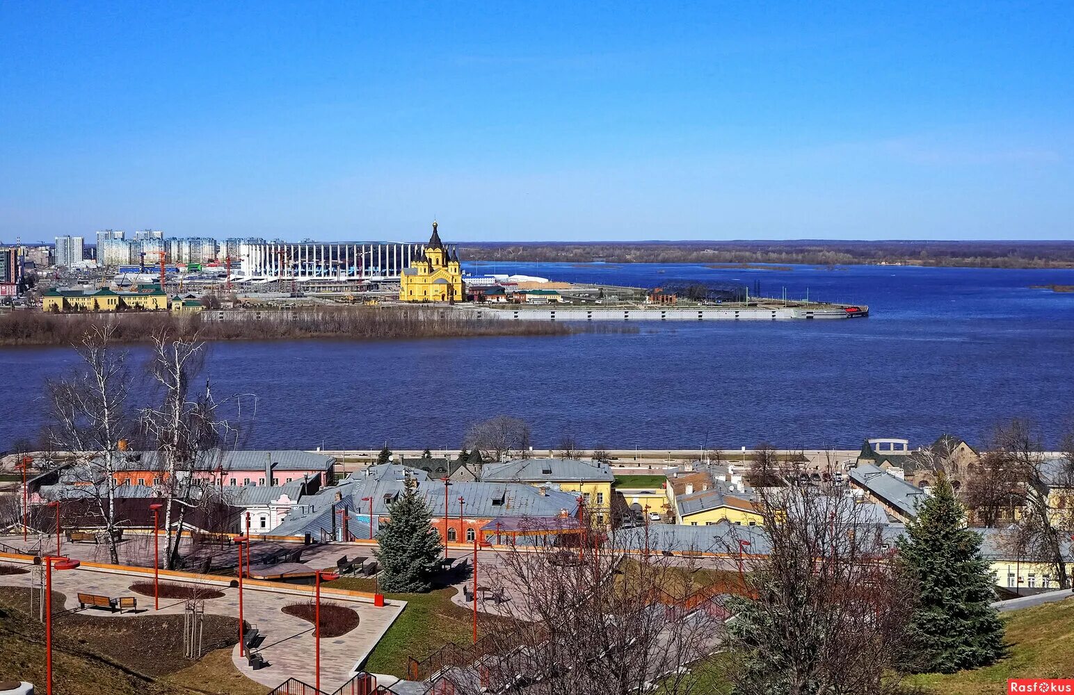 Нижний новгород волга и ока фото Фото: Апрельский день. Фотолюбитель Валентина Радзиевская. Город. Фотосайт Расфо
