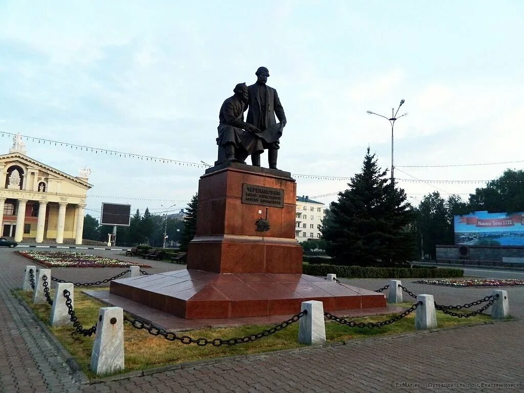 Нижний тагил памятники фото Фото, Памятник Черепановым, Нижний Тагил - фотографии на EkMap.ru