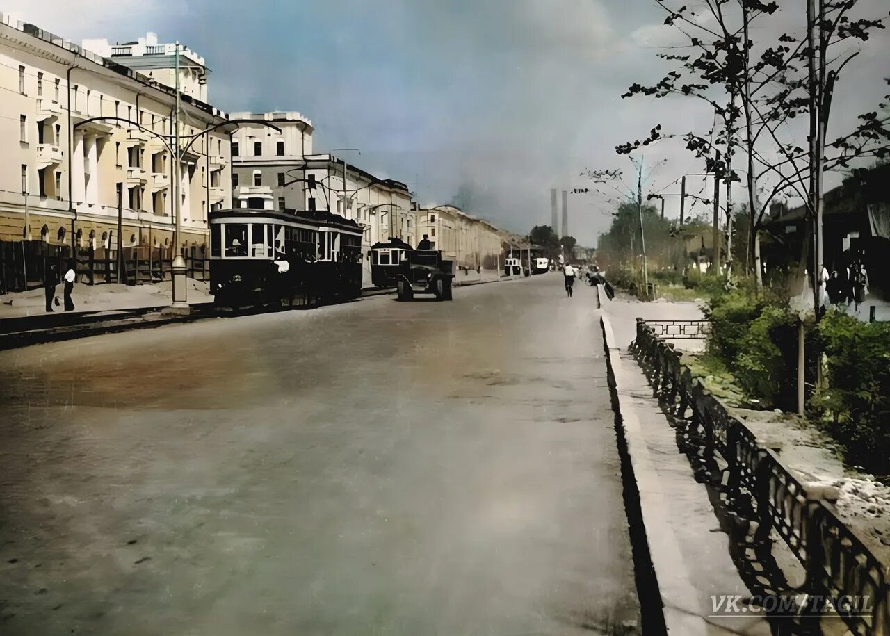 Нижний тагил ретро фото Улица Ленина, 1956 год. #ретро@tagil ТТ НИЖНИЙ ТАГИЛ