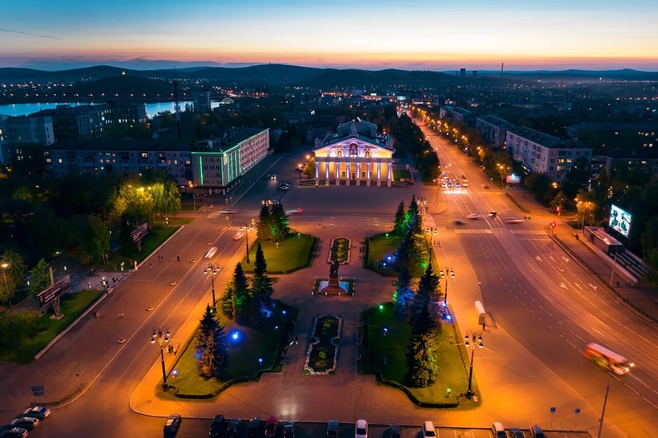 Нижний тагил сегодня фото Театральная площадь #фото@tagil ТТ НИЖНИЙ ТАГИЛ