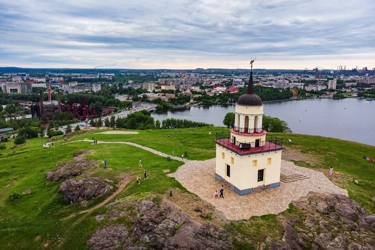 Нижний тагил центр фото Евгений Куйвашев презентовал Зарине Догузовой туристический потенциал Нижнего Та