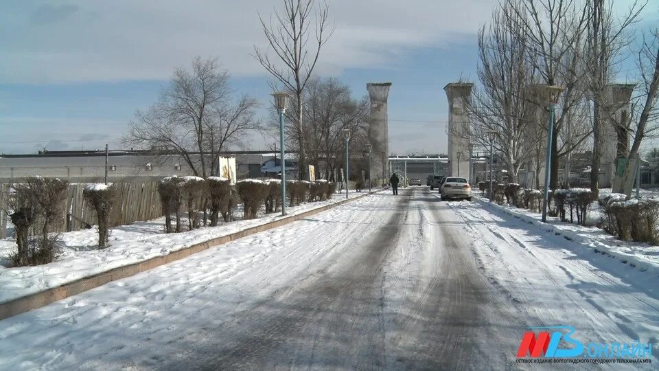 Нижний тракторный волгоград фото Волгоградский тракторный рынок переедет в новое 2-этажное здание