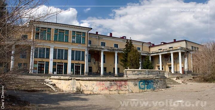 Нижний тракторный волгоград фото Дворец культуры Тракторного завода (Волгоград)