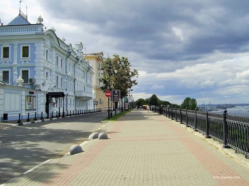 Нижний верхневолжская набережная фото Проклятый род IZI Travel