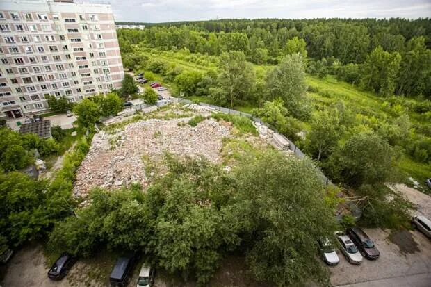 Нижняя ельцовка новосибирск фото В Нижней Ельцовке разобрали многолетний долгострой - за новый дом на его месте з