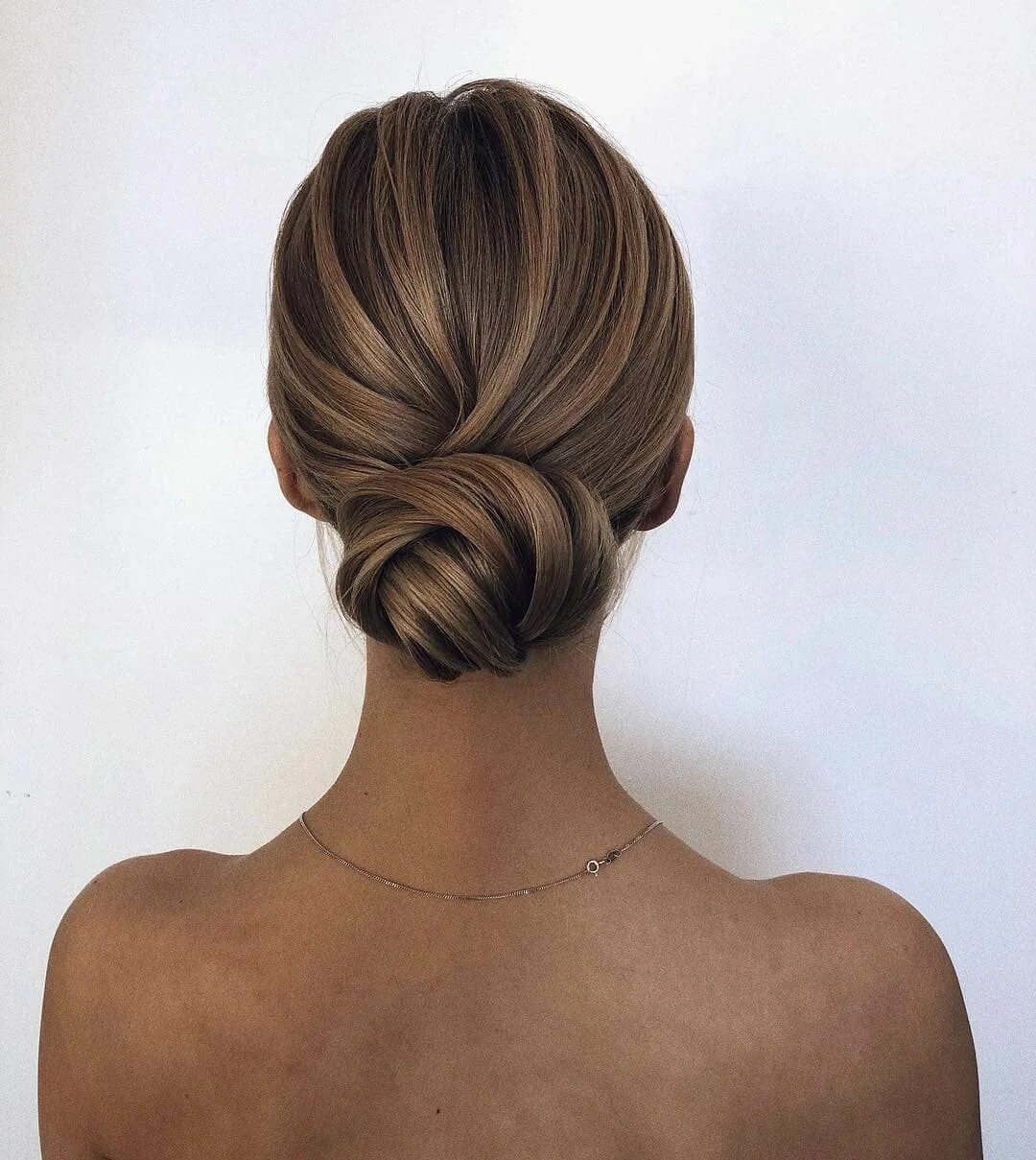 Нижняя прическа на средние волосы Pin on Hair Hair updos, Hair styles, Long hair styles