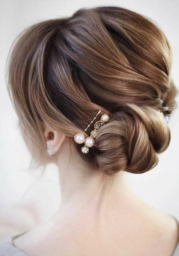Нижняя прическа на средние волосы 60 Gorgeous Wedding Hairstyles For Every Length Up dos for medium hair, Bridal h