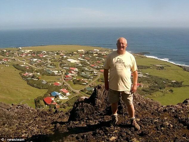 Остров тристан да кунья фото жителей Ambassador for Tristan da Cunha recognised in New Year Honours list Daily Mail O