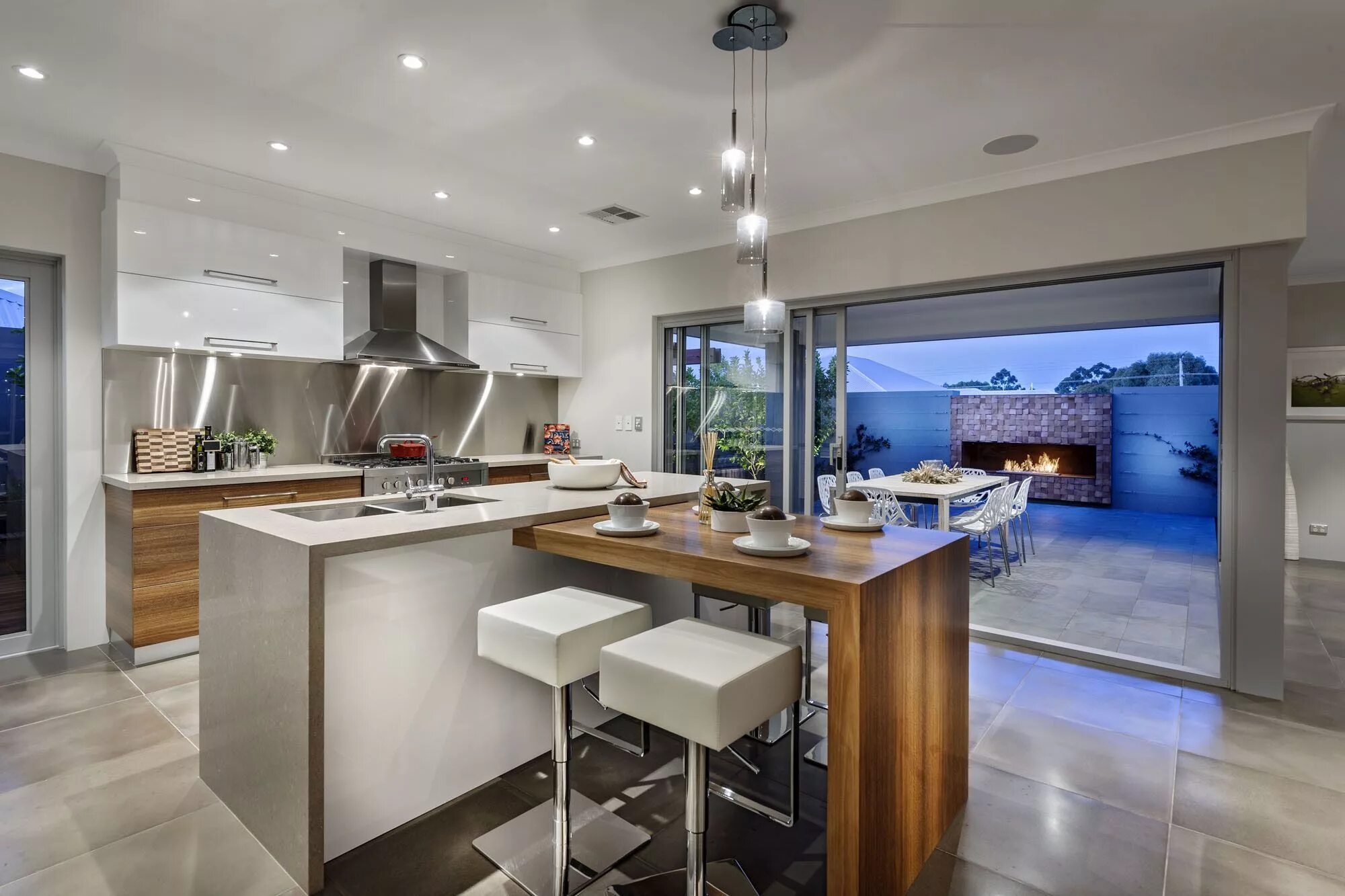 Остров в кухне гостиной современный дизайн The Brindabella by Webb & Brown-Neaves (7) Modern kitchen island, Modern kitchen