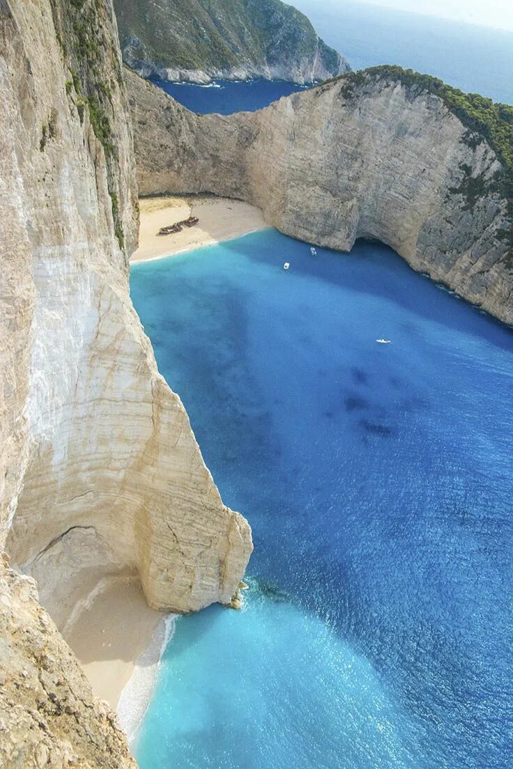 Остров закинтос греция фото достопримечательности Andrew Harper Hotel Reviews & Travel Booking for Members Zakynthos, Places to tr