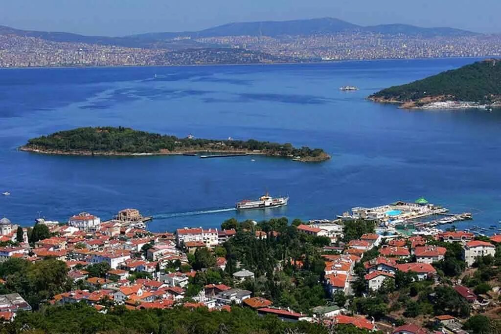 Острова в стамбуле фото Prens Adaları/Turkey Turkey travel guide, Beach resorts, Island