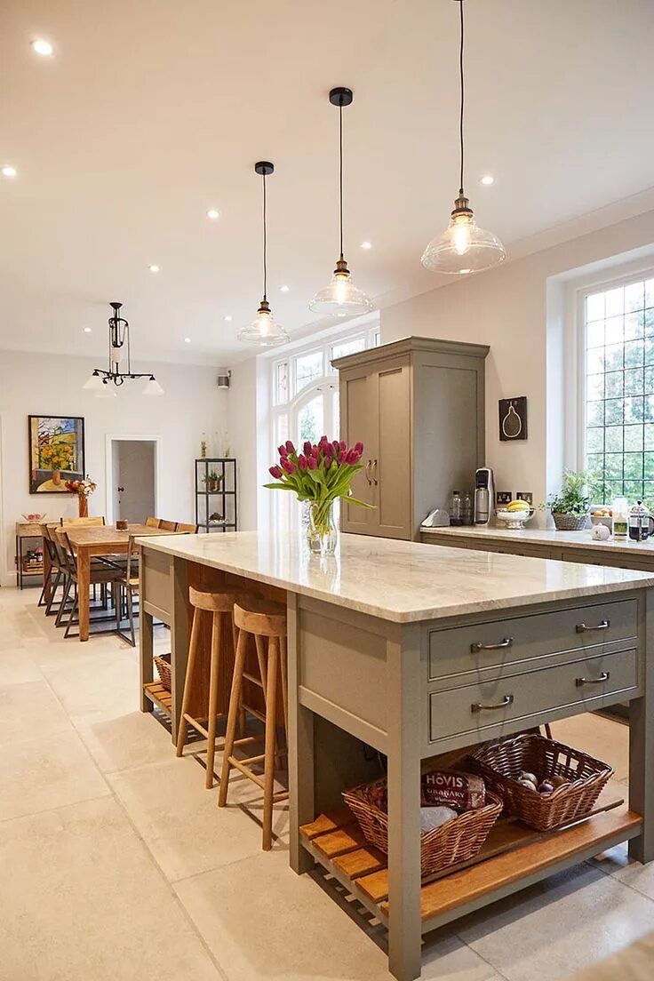 Островки на кухне идеи интерьера фото Project 16 - Weybridge - The Main Company Kitchen interior, Kitchen design, Home