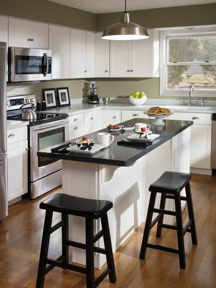 Островок на кухне фото Кухня с островом: 30 примеров с отличным дизайном Kitchen remodel small, Kitchen