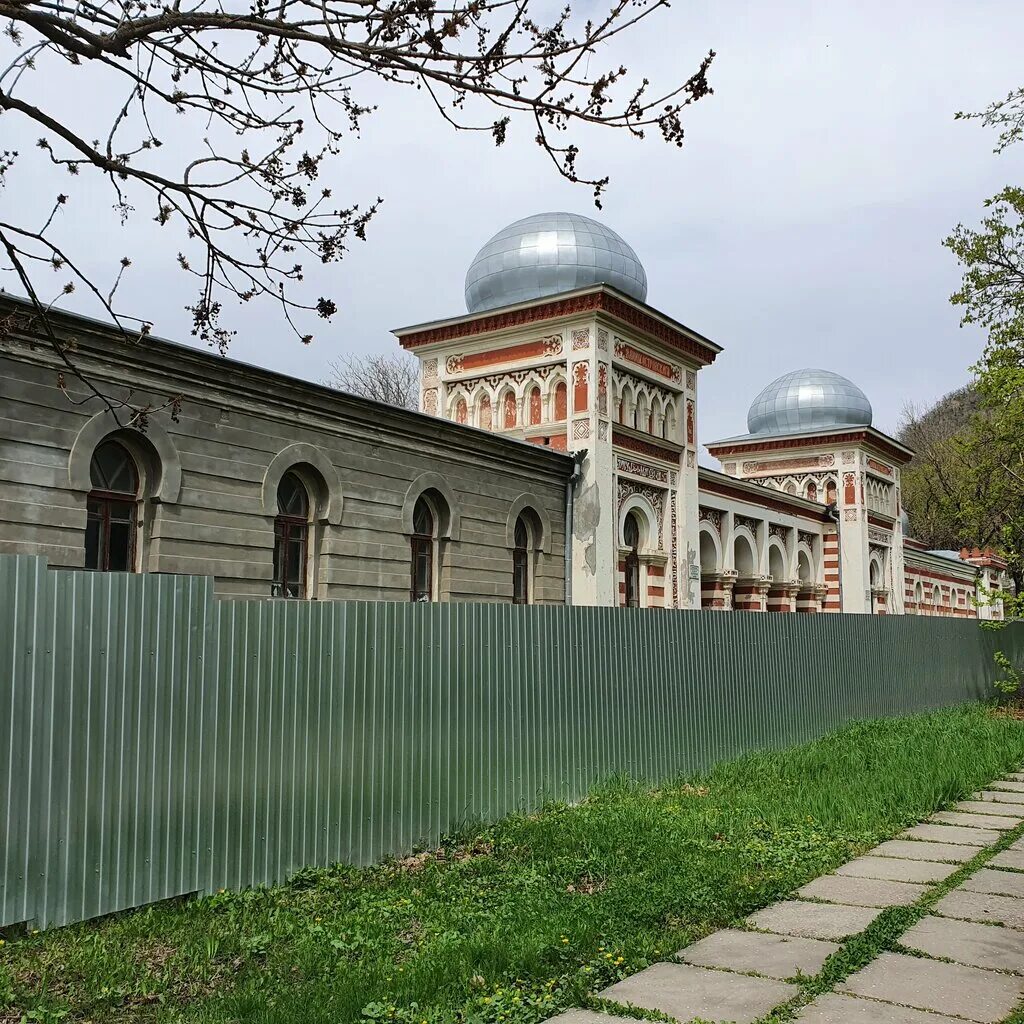 Островские ванны ул ленина 50 железноводск фото Островские ванны, достопримечательность, ул. Ленина, 50, Железноводск, Россия - 