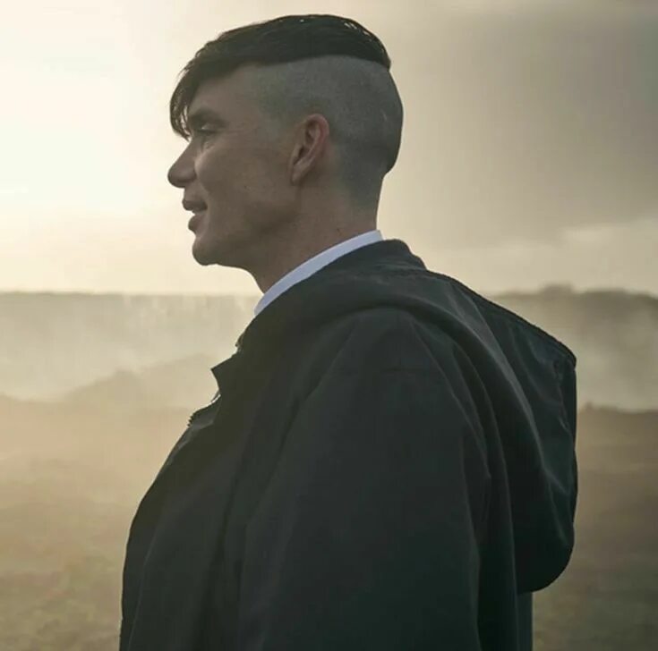 Острые козырьки прически @corleona7 Peaky blinder haircut, Tommy shelby hair, Thomas shelby haircut
