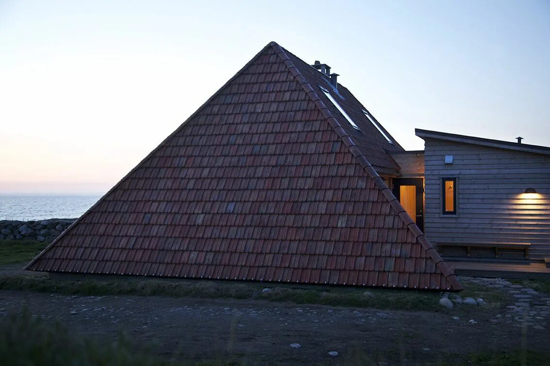 Острые крыши фото Gallery of Selestranda House / bark arkitekter - 6 Architecture, Norwegian cotta
