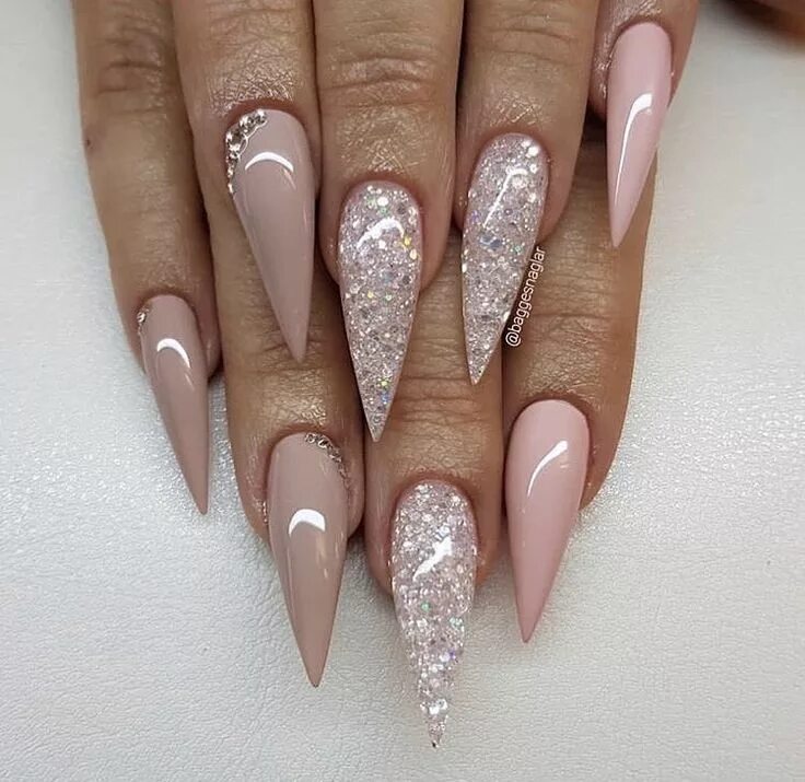 Острые ногти фото Pin on NAILS Coffin nails designs, Stiletto nail art, Stiletto nails designs
