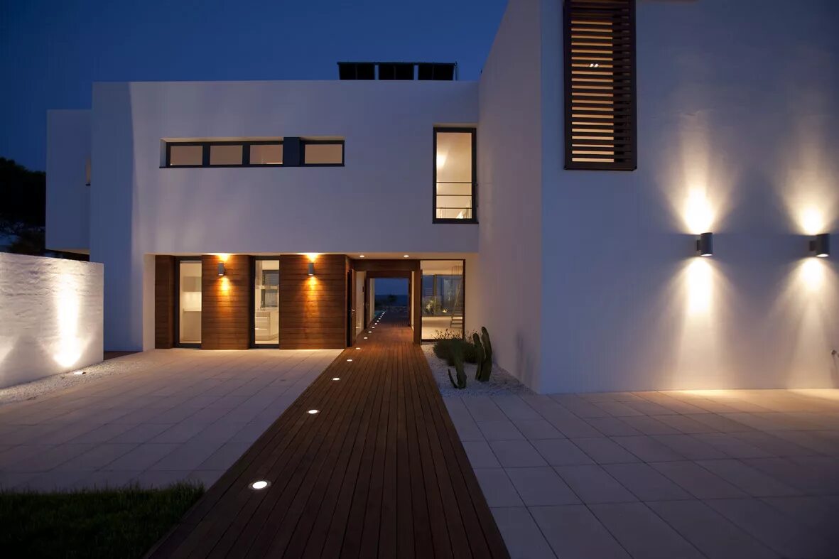 Освещение дома с земли фото Gallery of House in Menorca / Dom Arquitectura - 5