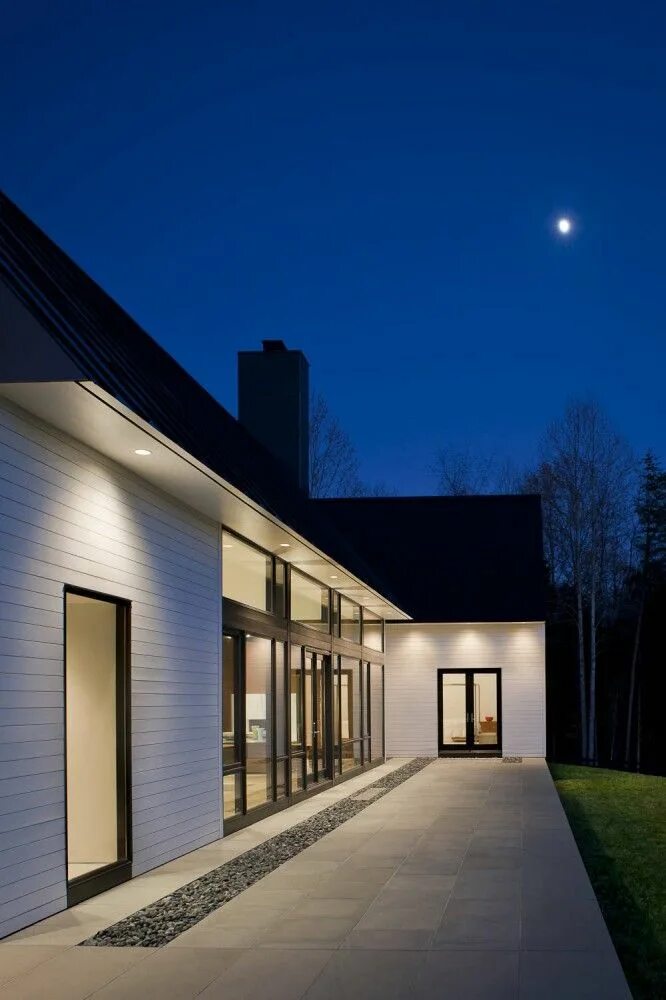 Освещение фасада частного дома фото Becherer House / Robert M. Gurney Architect House exterior, Exterior house light