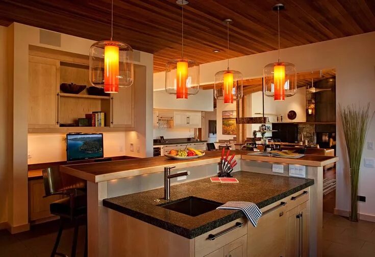 Освещение на кухне дизайн интерьера фото Stunning rustic mid-century inspired home in the Sierra Nevada Mountains Mid cen