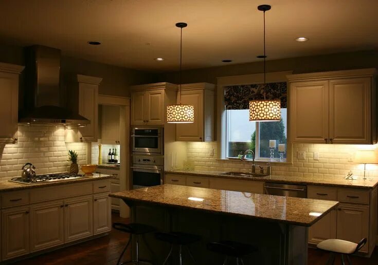 Освещение на кухне дизайн интерьера фото Top 10 Stylish and Practical Kitchen Design Trends for 2019 published . Lighting