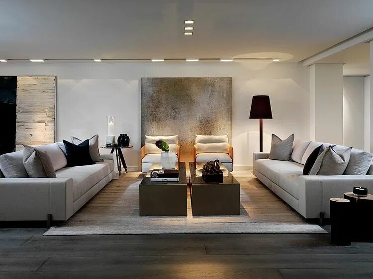 Освещение в интерьере гостиной в современном стиле Fisher Island by Associated Design Co Minimalist living room, Modern minimalist 