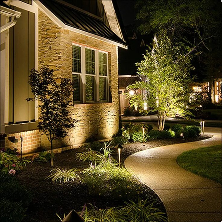 Освещение вокруг дома примеры 60 Adorable Front Yard Lighting Ideas