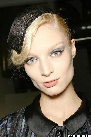 Осветлить брови макияжем MAKEUP TREND 2013 เ ท ร น ด แ ต ง ห น า 2013 - Fashion - ผ ห ญ ง แ ต ง ห น า เ ส