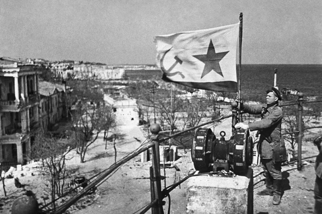 Освобождение крыма фото Как нацистов изгнали из Крыма