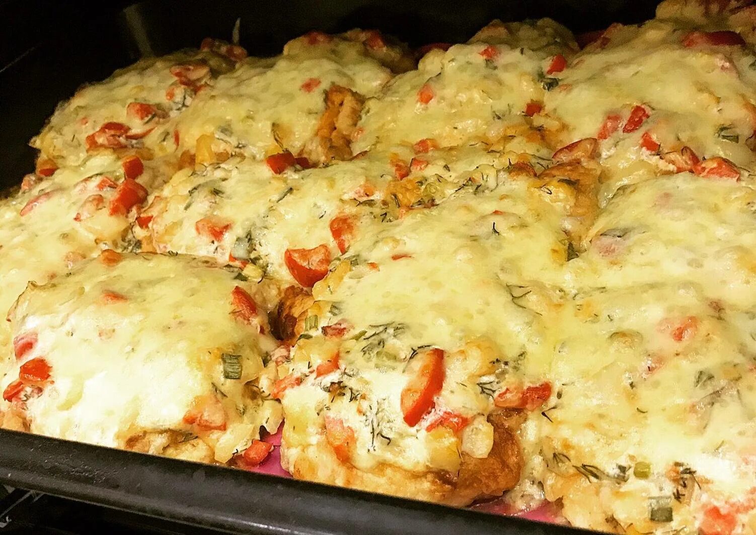 Отбивная курица в духовке рецепт фото Заливаю курицу с картошкой кефиром и в духовку: а подавать буду с чесночным масл