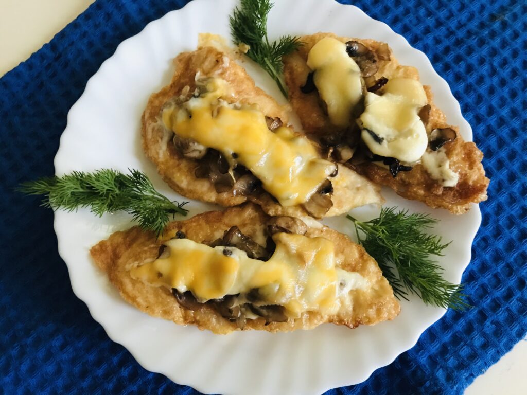 Отбивные с сыром рецепт с фото Куриные отбивные под шубой из шампиньонов и сыра - рецепт приготовления