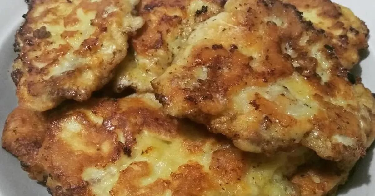 Отбивные в кляре с сыром фото Отбивные из свинины на сковороде с сыром: Свиные отбивные с сыром и зеленью - по