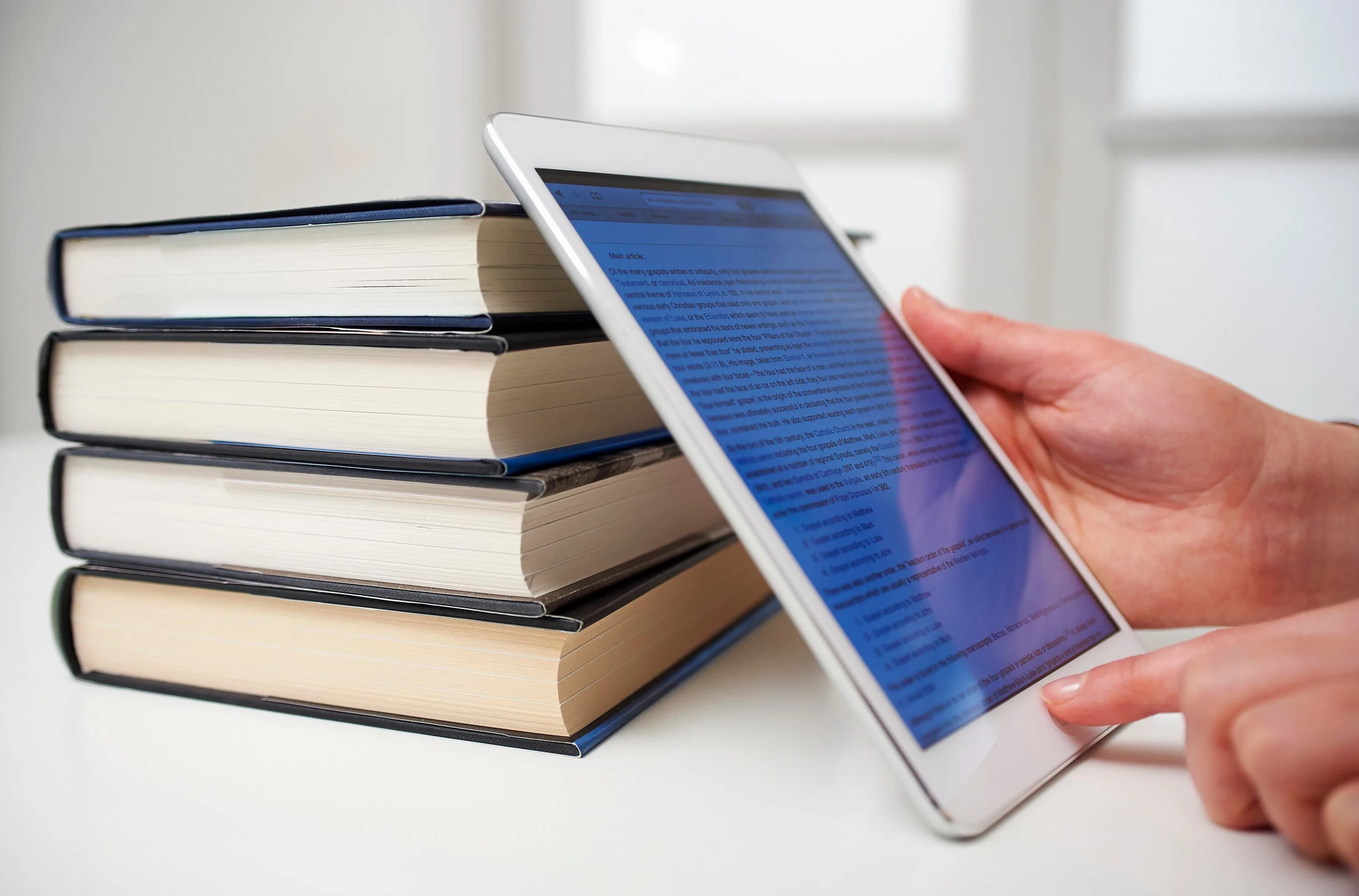 Оценка книг онлайн по фото How AI Is Disrupting The Publishing Industry