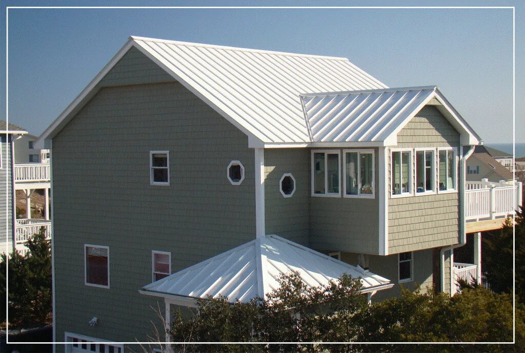 Оцинкованная крыша фото домов Stunning Homes with Green Metal Roofs