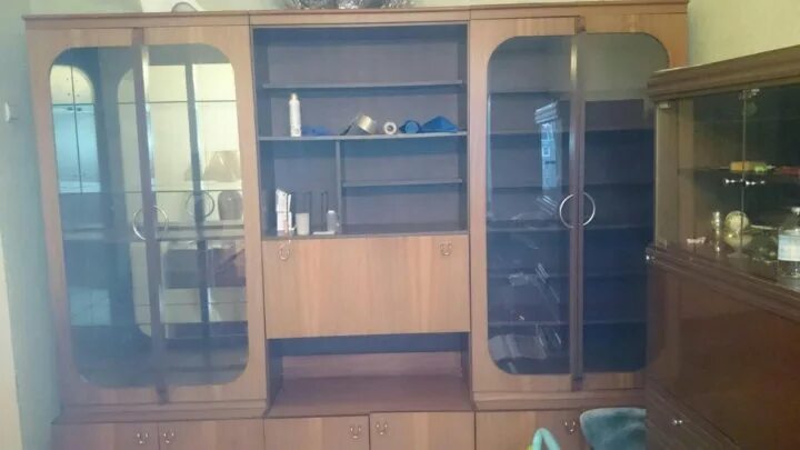 Отдам даром мебель фото Стенка - купить в Москве, цена 100 руб., продано 18 февраля 2017 - Шкафы и комод