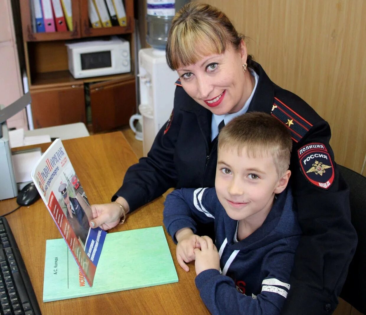 Отдел по делам несовершеннолетних фото Детская школа полиции
