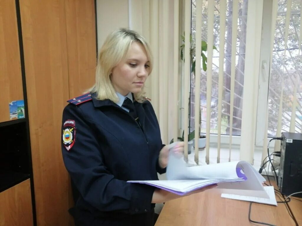 Отдел по делам несовершеннолетних фото Инспектор по делам несовершеннолетних Юлия Саливон о профессии, трудовых буднях 